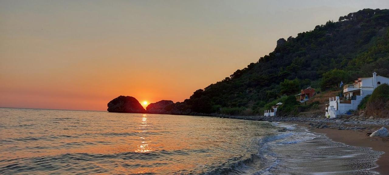 Vila Josef And Marina House Agios Gordios  Exteriér fotografie