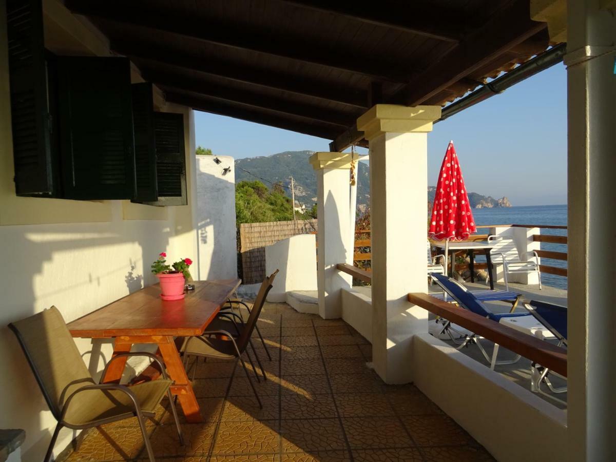 Vila Josef And Marina House Agios Gordios  Exteriér fotografie
