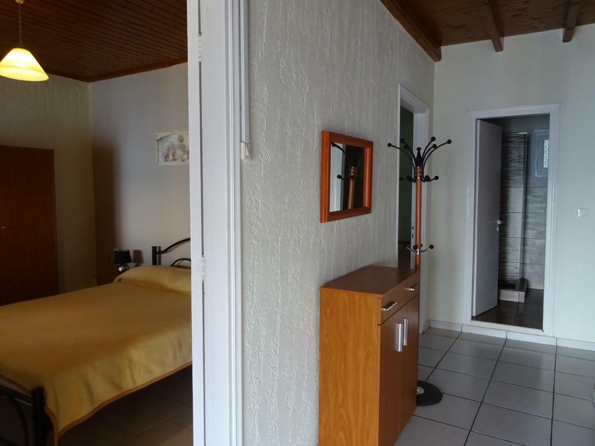 Vila Josef And Marina House Agios Gordios  Exteriér fotografie
